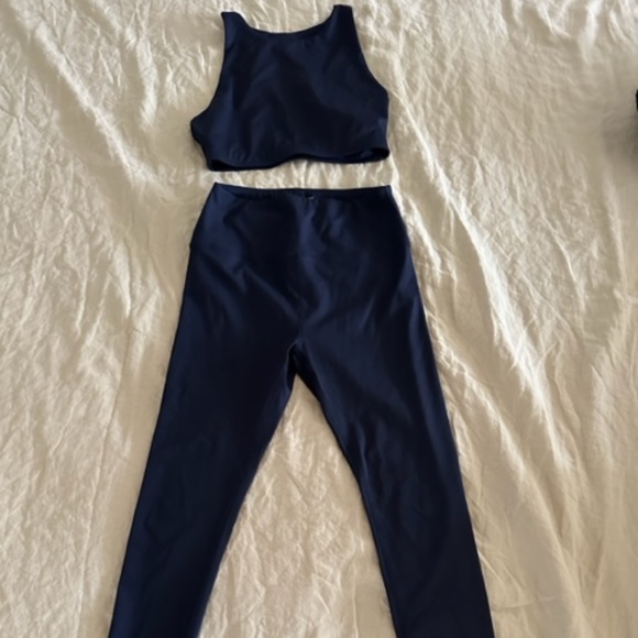 Reformation Ecomove High Rise Legging and Top (TOP and BOTTOM included) - Picture 2 of 3